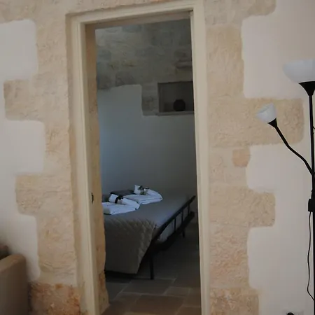 Trullo Rosa With Exclusive Pool 빌라
